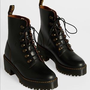NEW 🌟 Dr. Marten’s Leona Vintage Smooth Leather Heeled Boots